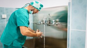 Surgeon washing hands to operation using correct technique for cleanliness